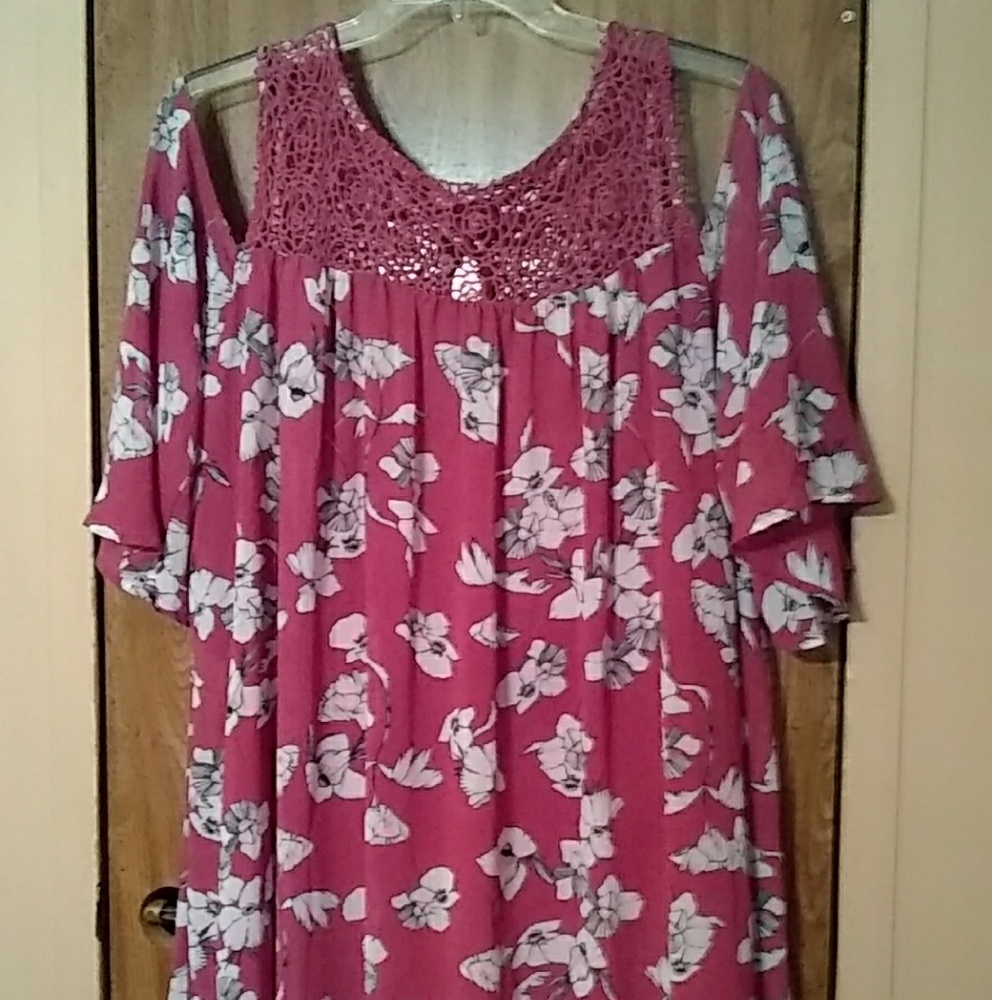 Heartsoulsplus open shoulder dress